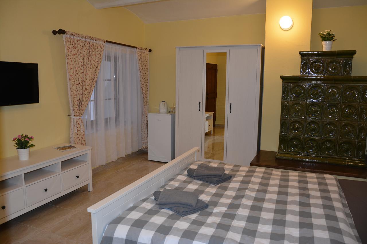 Habansky Dum Hotell Dolni Vestonice Exteriör bild